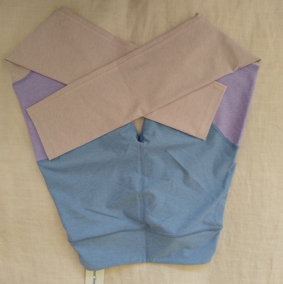 Outdoor Voices 7/8 Leggings NWT - Picture 4 of 4